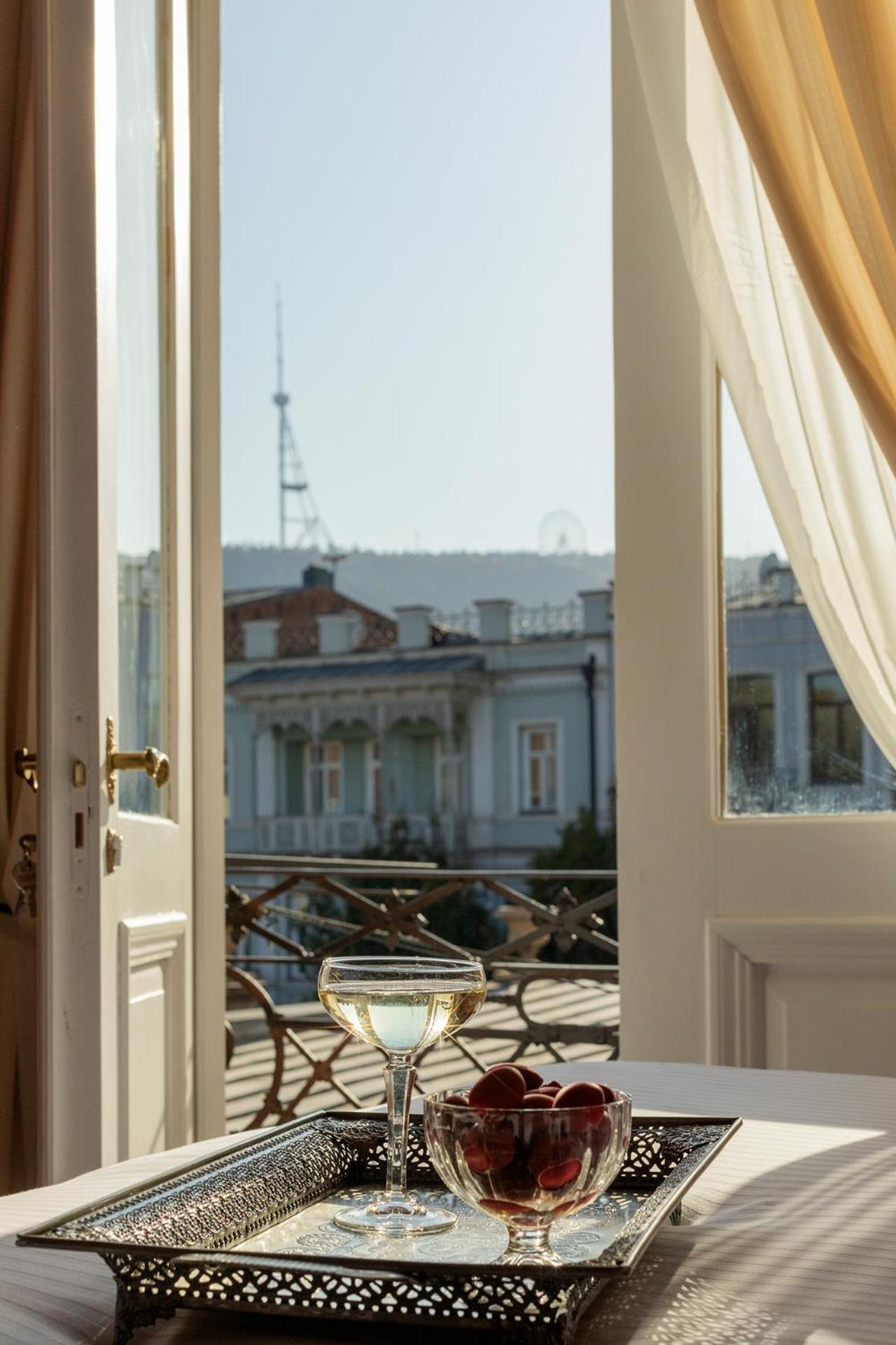 Unfound Door - Design Hotel Tbilisi Luaran gambar