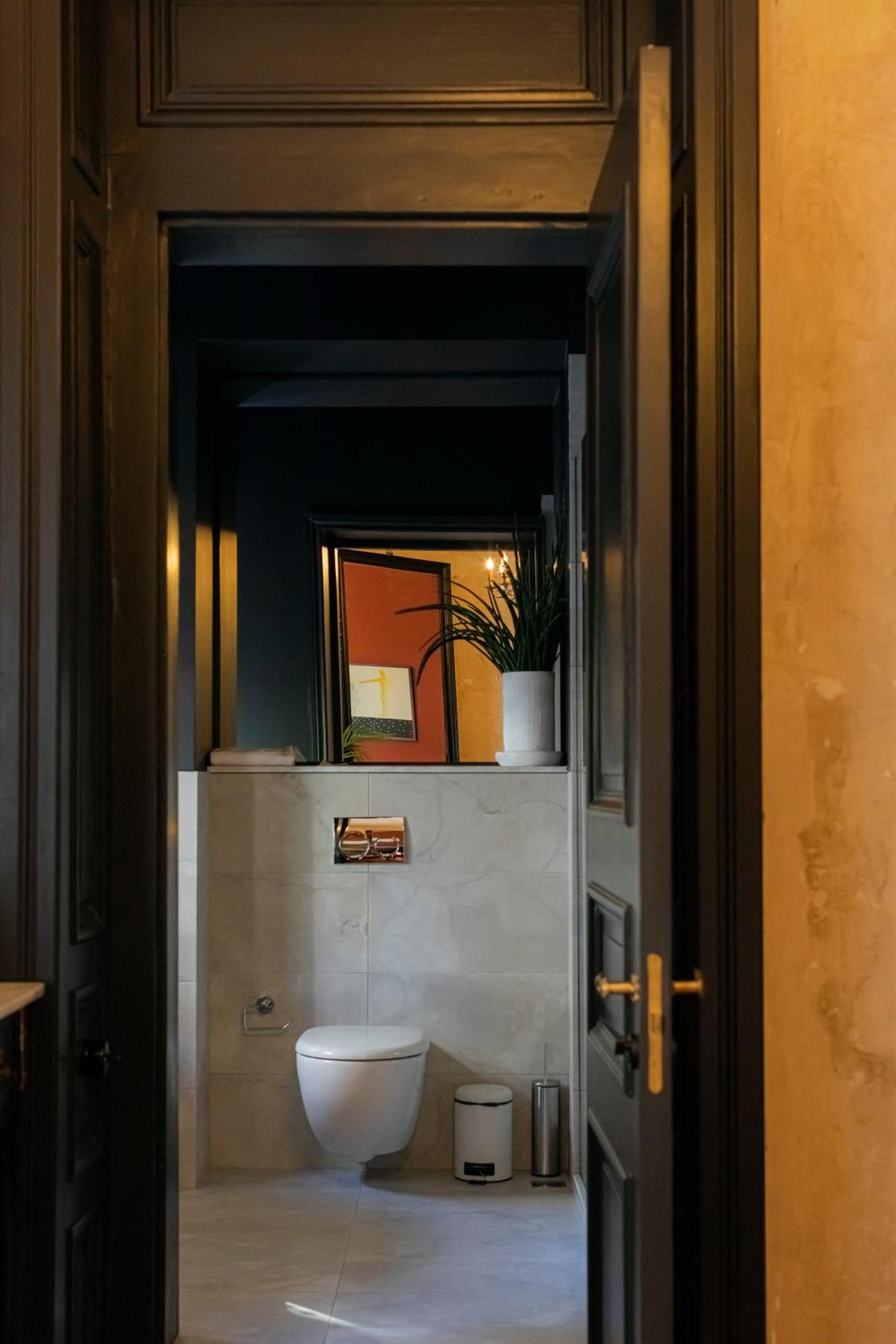 Unfound Door - Design Hotel Tbilisi Luaran gambar